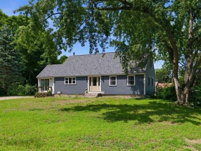 5 bedroom, Gilford NH 03249 105632455