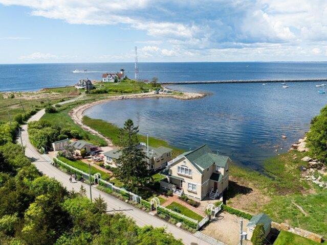 5 bedroom, Gloucester MA 01930 105587427