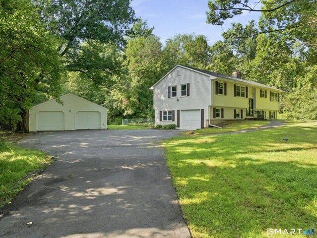 5 bedroom, Granby CT 06035 105286809