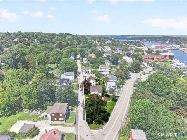 5 bedroom, Groton CT 06355 105562122