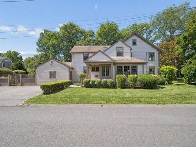 5 bedroom, Dartmouth MA 02748 105659726