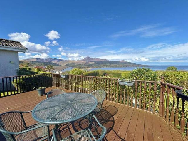 5 Bedroom Detached Bungalow