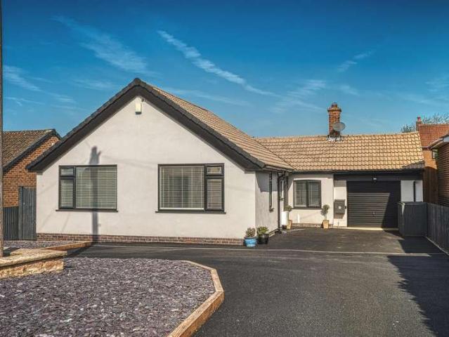 5 Bedroom Detached Bungalow