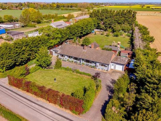 5 Bedroom Detached Bungalow