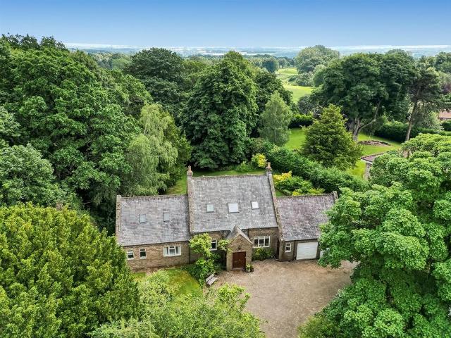 5 bedroom detached bungalow for sale