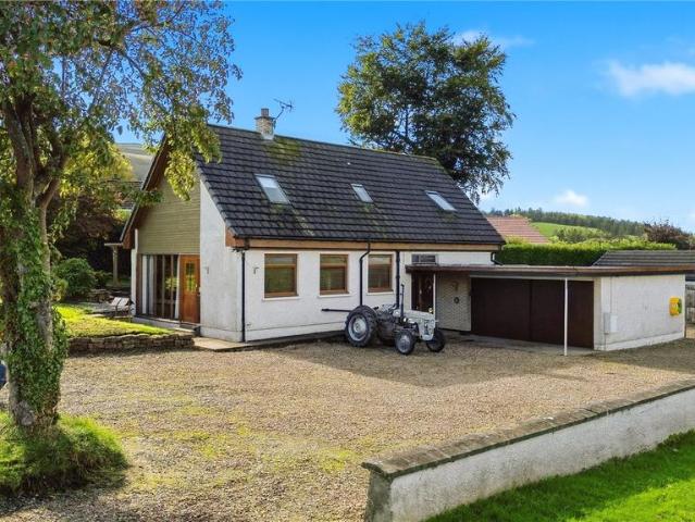 5 bedroom detached bungalow for sale