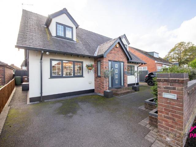 5 bedroom detached bungalow for sale