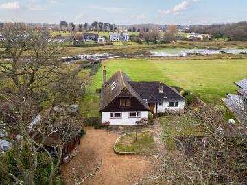 5 bedroom house for sale