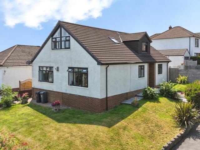 5 bedroom detached bungalow for sale