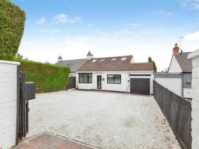5 bedroom detached bungalow for sale