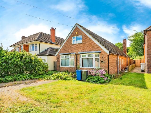 5 bedroom detached bungalow for sale
