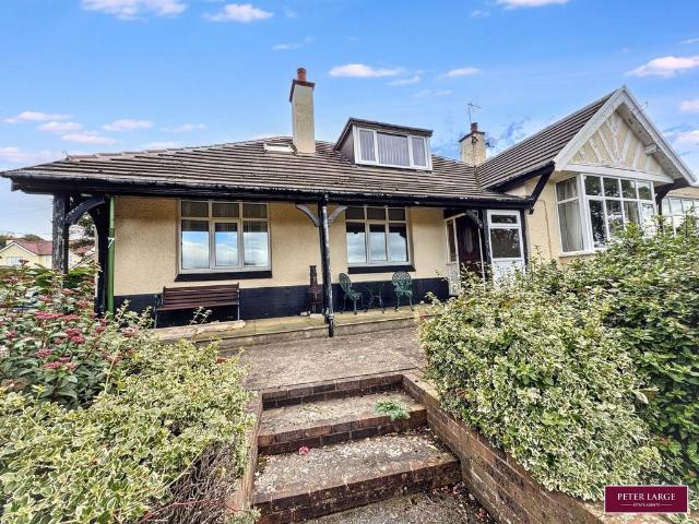 5 bedroom detached bungalow for sale