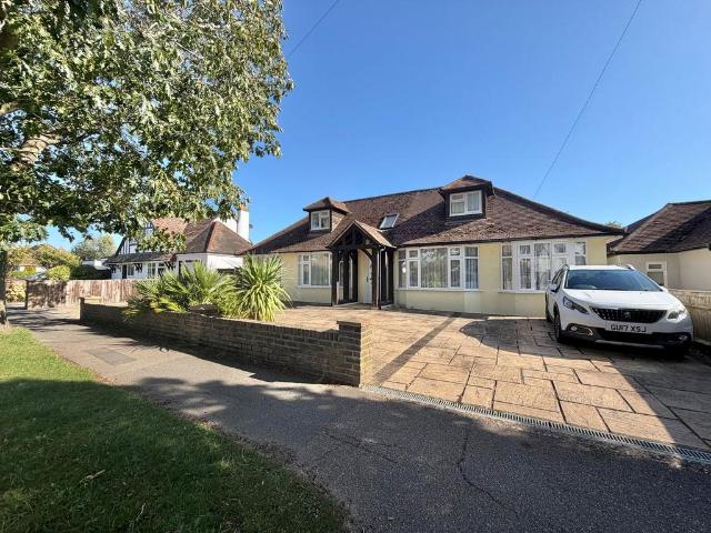 5 bedroom detached bungalow for sale