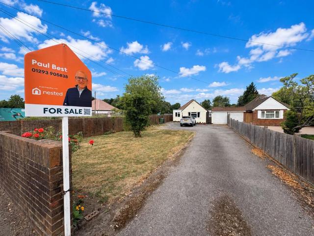 5 bedroom detached bungalow for sale