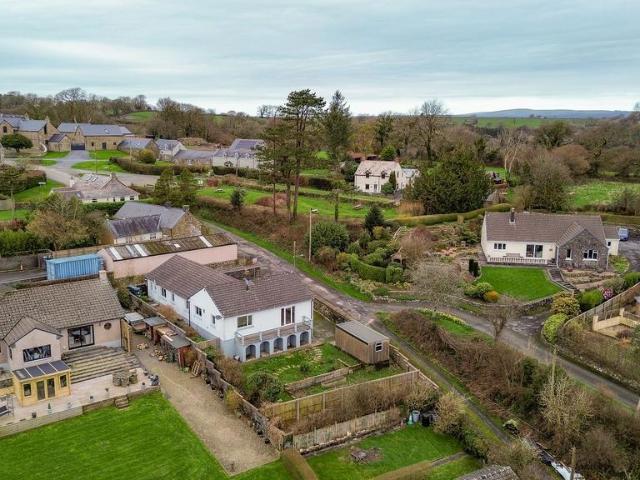 5 bedroom detached bungalow for sale