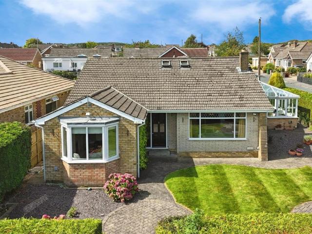 5 bedroom detached bungalow for sale