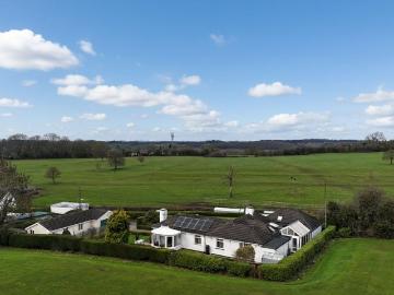 4 bedroom detached bungalow for sale