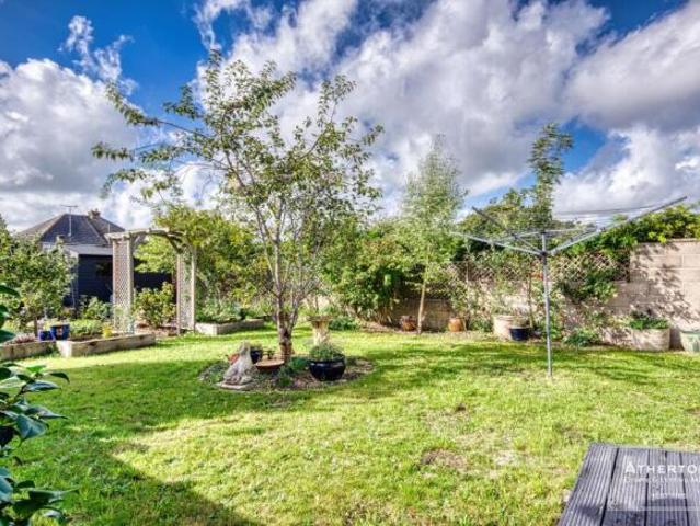 5 bedroom detached bungalow for sale in Old Farm Road, Oakdale, Poole, BH15