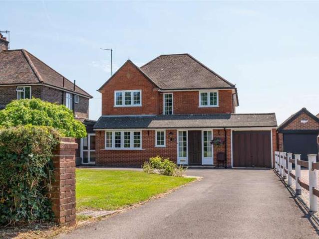 5 Bedroom Detached House