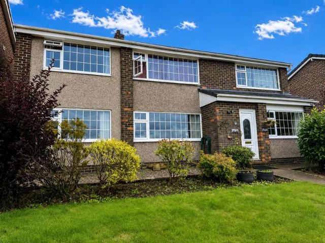 5 Bedroom Detached House