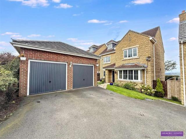 5 Bedroom Detached House