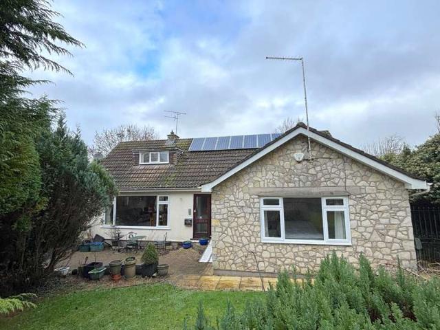5 Bedroom Detached House