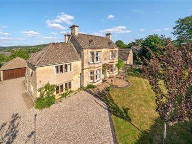 5 Bedroom Detached House