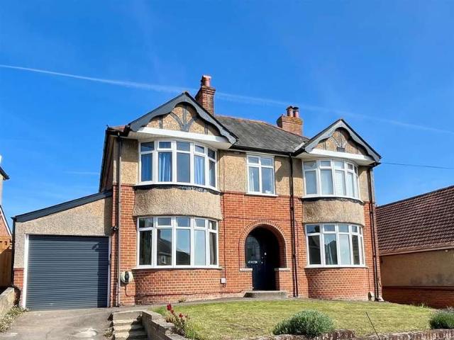 5 Bedroom Detached House