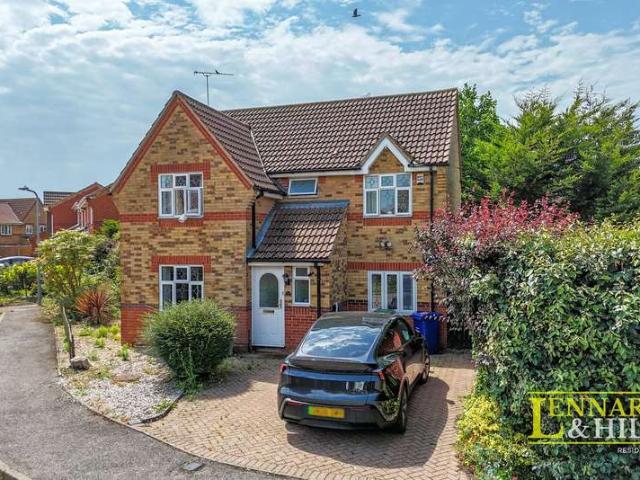 5 Bedroom Detached House