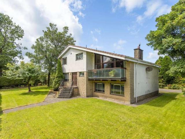 5 Bedroom Detached House