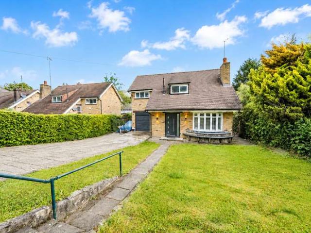 5 Bedroom Detached House