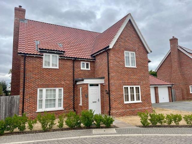 5 Bedroom Detached House