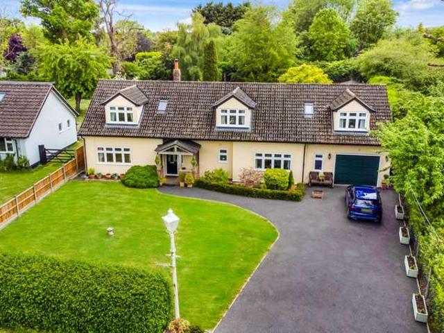 5 Bedroom Detached House