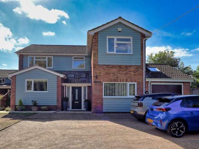 5 Bedroom Detached House