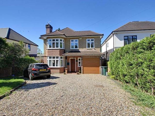 4 Bedroom Detached House