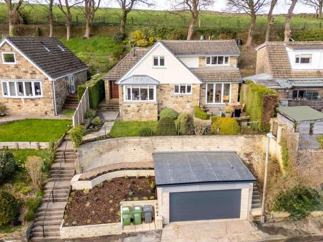 5 Bedroom Detached House
