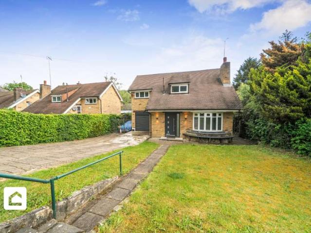 5 Bedroom Detached House