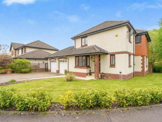 5 Bedroom Detached House
