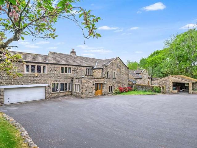 5 Bedroom Detached House