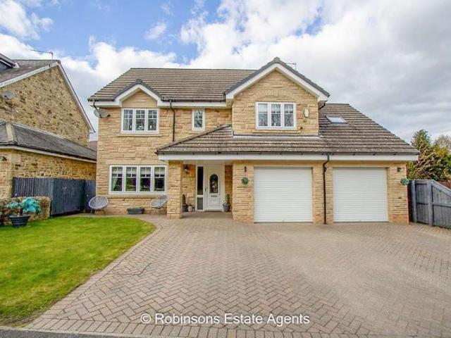 5 Bedroom Detached House