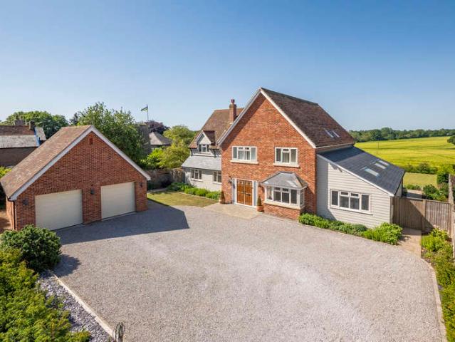 5 Bedroom Detached House
