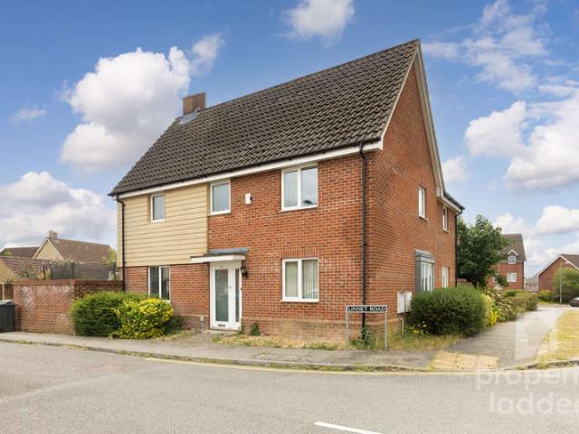 5 Bedroom Detached House
