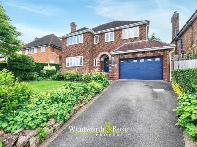 5 Bedroom Detached House