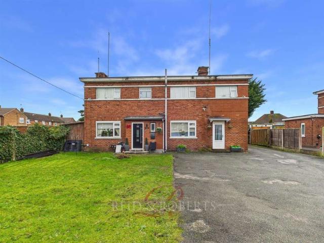 5 Bedroom Detached House