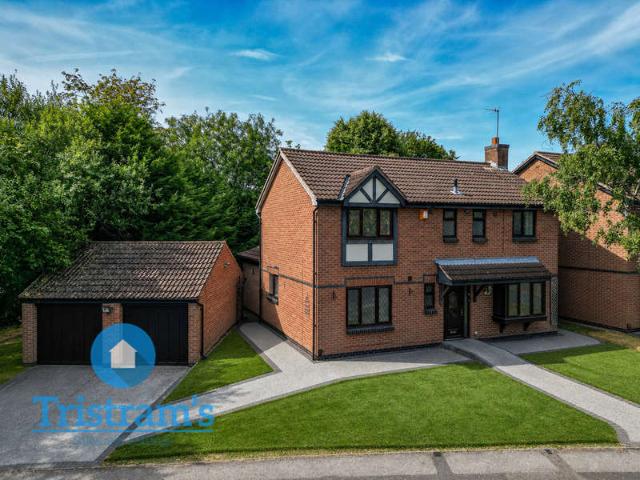 5 Bedroom Detached House