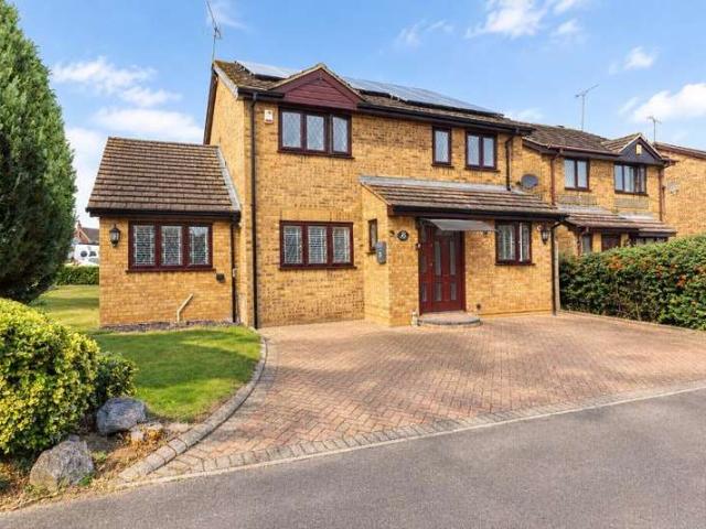 5 Bedroom Detached House