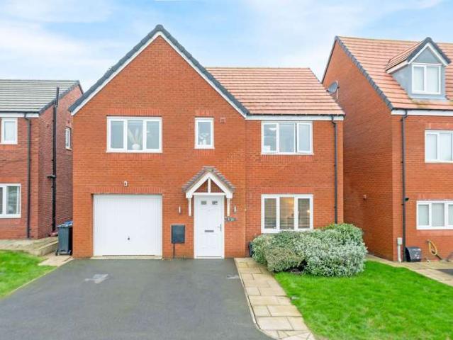 5 Bedroom Detached House