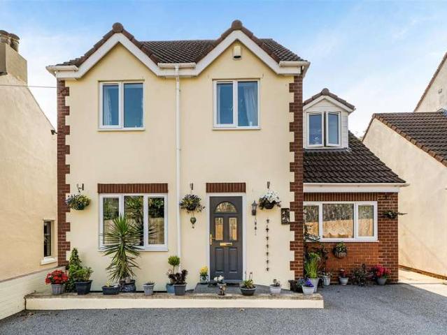5 Bedroom Detached House