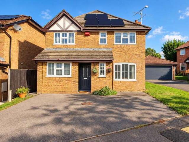 5 Bedroom Detached House