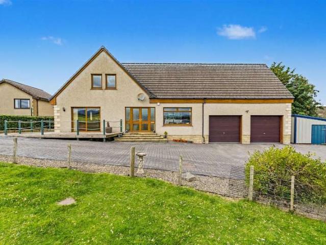 5 Bedroom Detached House
